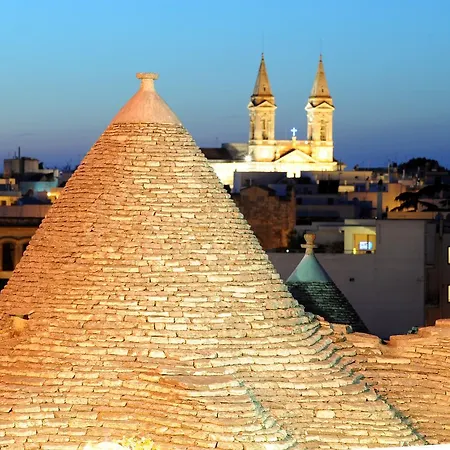 Trulli Gallo Rosso