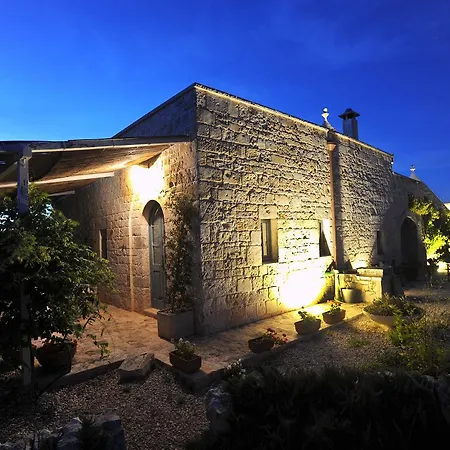 Bed & Breakfast Trulli Gallo Rosso