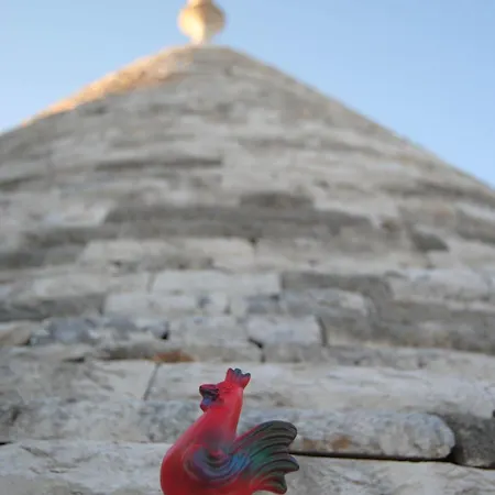 Bed & Breakfast Trulli Gallo Rosso